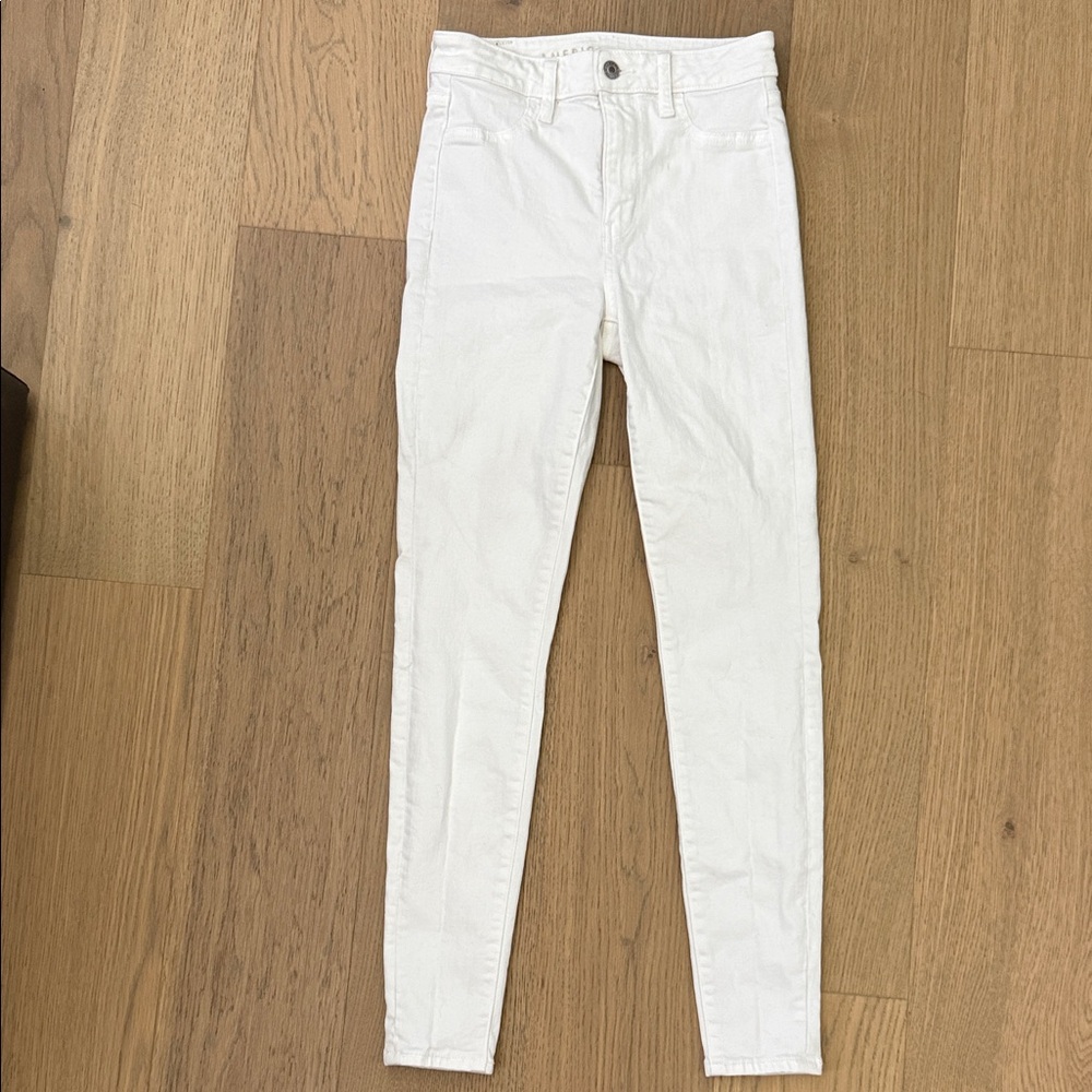 American Eagle Outfitters White Skinny Jeans